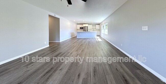 Foto del edificio - 3841 16th Ave S