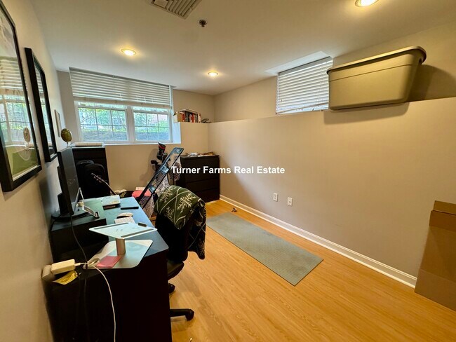 Building Photo - 2277 Massachusetts Ave