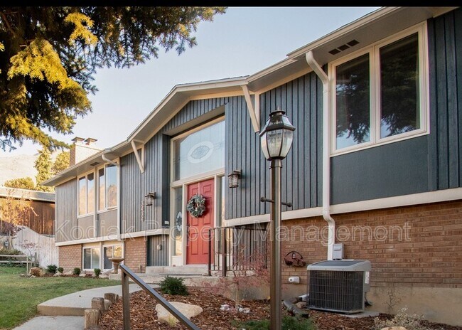 Building Photo - 3434 E 7590 S