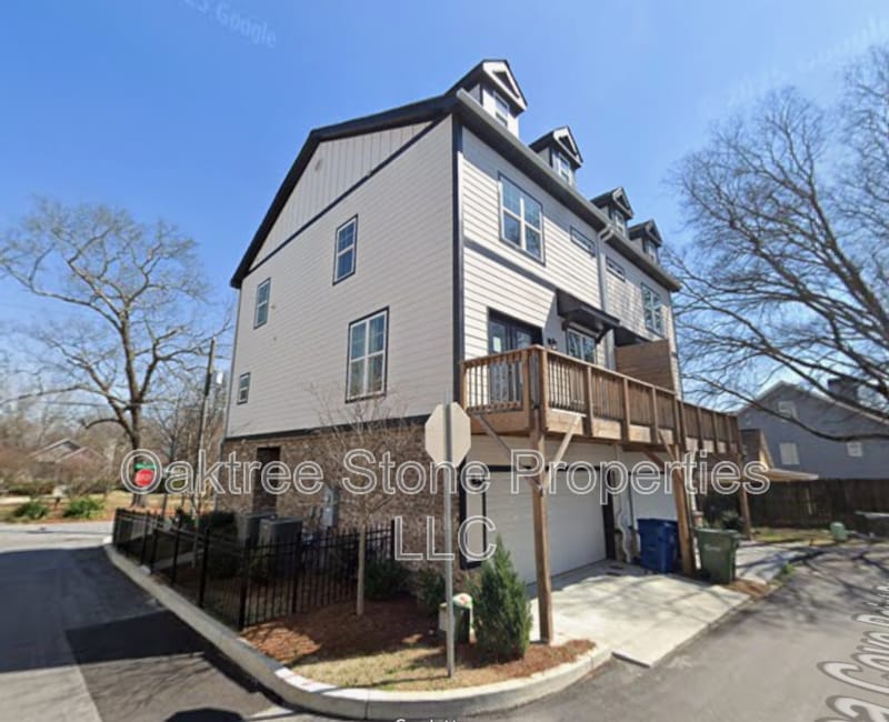 Photo - 1996 Main St NW