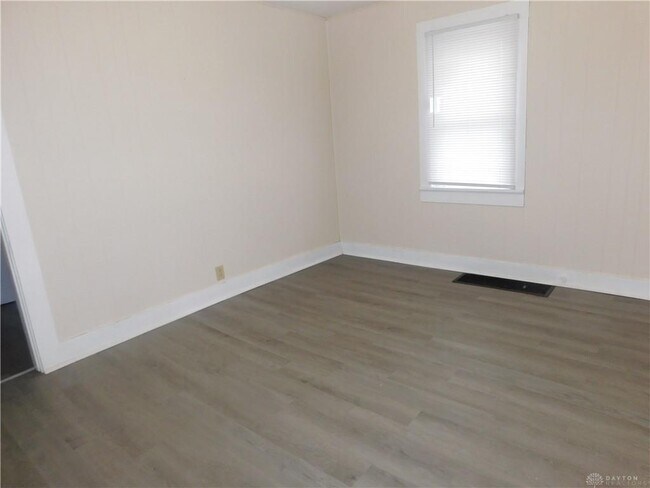 Foto del edificio - 368 Raffensperger Ave