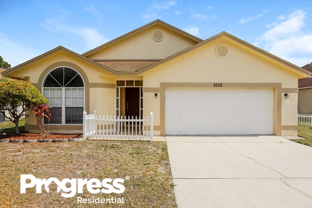 Foto principal - 2503 Quail Run Blvd N