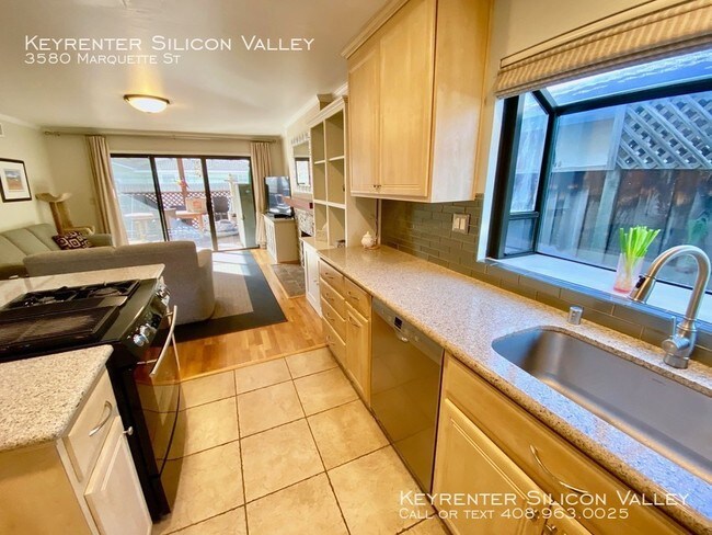 Foto del edificio - 3580 Marquette St