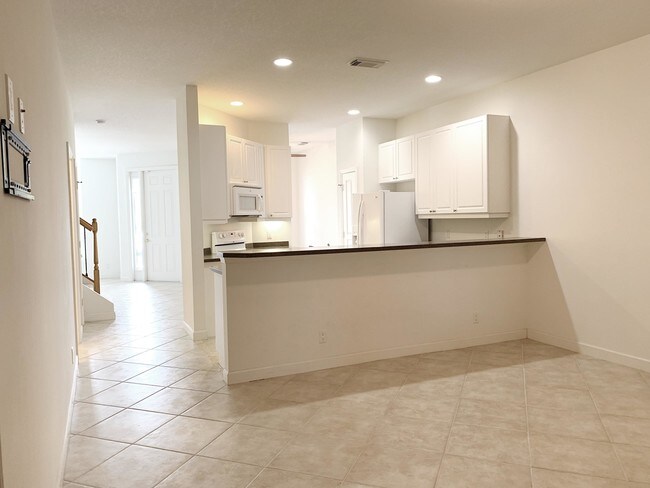 Building Photo - 10494 SW Waterway Lane