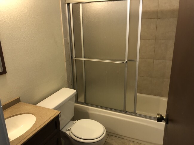 Building Photo - 11662 Quartz Dr