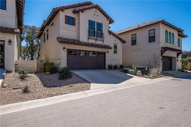 Building Photo - 304 Honey Creek Ct