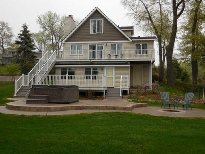 3125 Woodbridge St, Shoreview, MN 55126 House Rental in Shoreview, MN