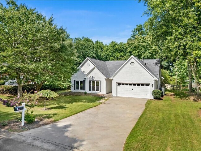 Building Photo - 1525 Keystone Dr
