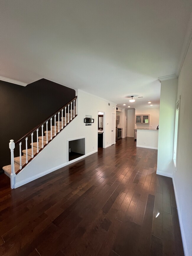 Living Space - 183 Via Colinas