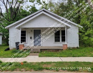 Building Photo - 1107 W Pleasure Ave