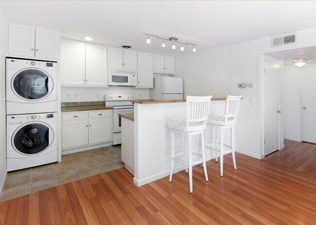 Foto del edificio - 300 Poplar St