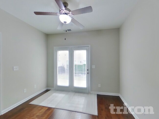 Foto del edificio - 311 Woodfern Ct
