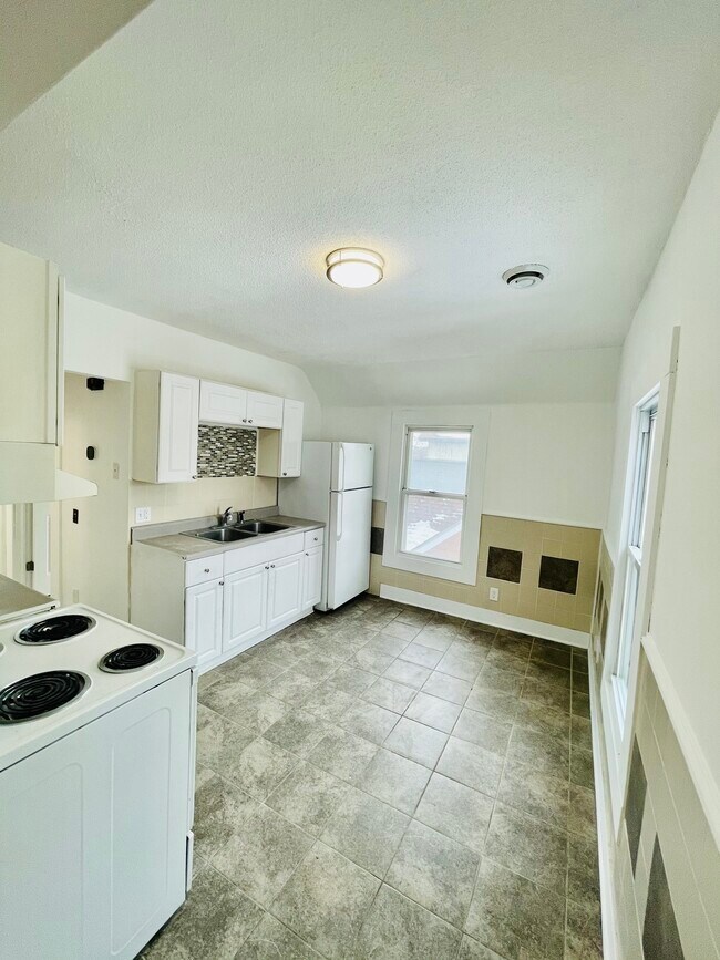 Foto del edificio - 1342 Johnson St NE