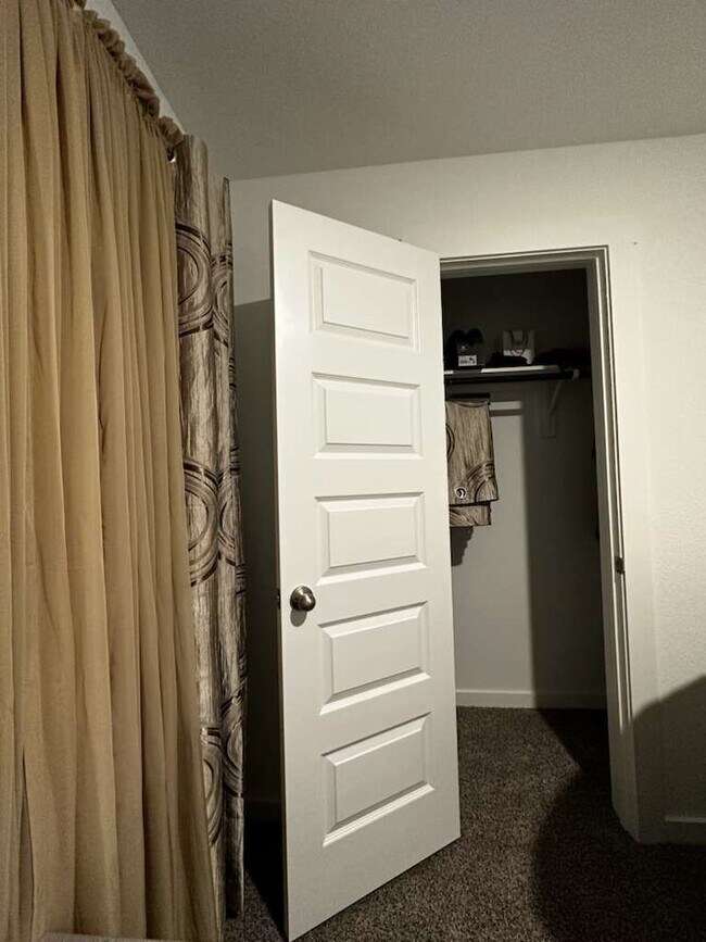 Foto del edificio - 2908 Misty Elm Ln