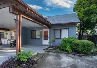 Building Photo - 1306 Vine St