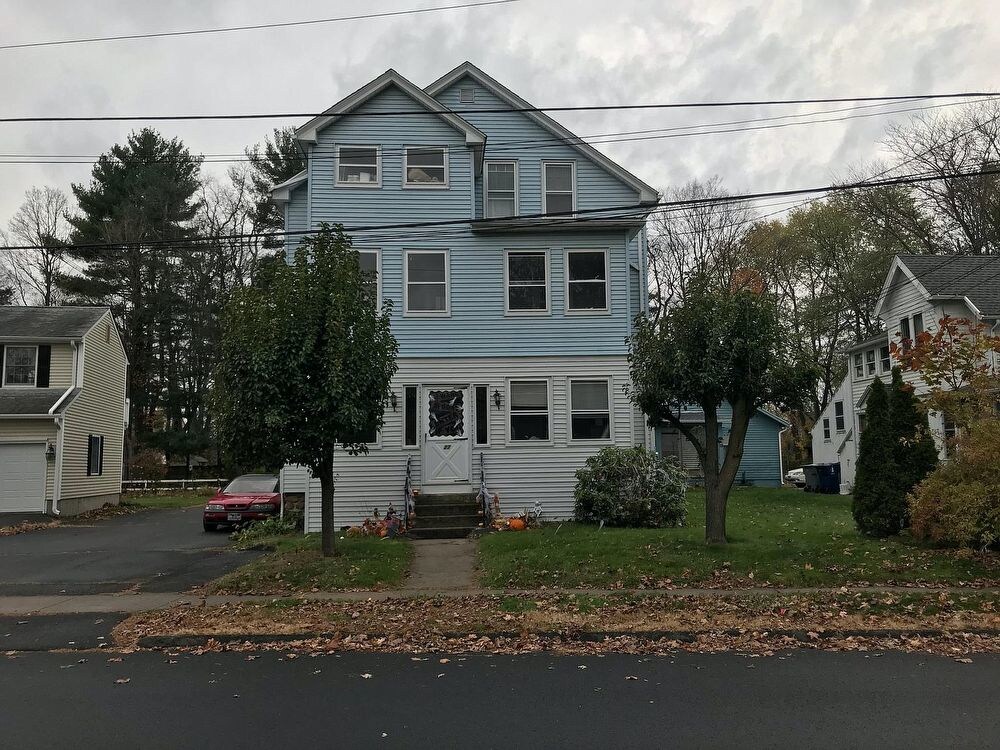 Available Immediately 3 Bedroom 1050 Apartment for Rent in Plainville