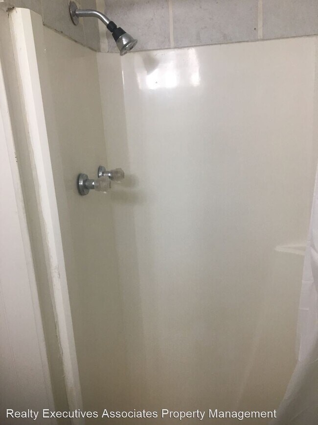 Foto del edificio - 1 br, 1 bath House - 1800 Clinch Ave. Apt 1