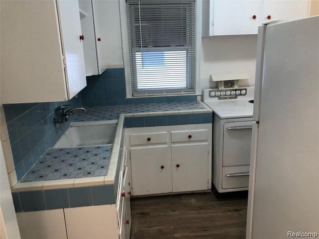 Foto del edificio - 17904 Harman St