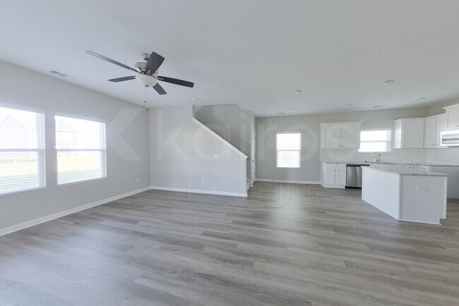 Foto del edificio - 7137 Foggy River Dr