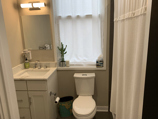 Building Photo - 1353 Randolph St NW