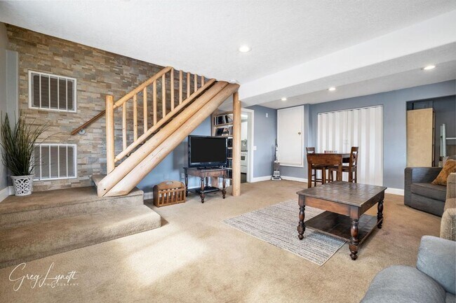 Building Photo - Mountain living in Central, Utah.