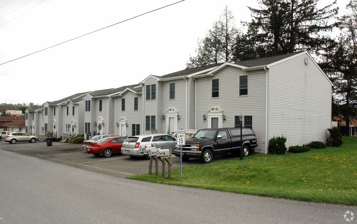 Primary Photo - 102-122 Glendale Ave