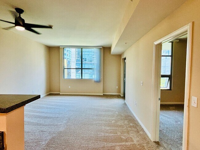 Foto del edificio - 253 Tenth Ave