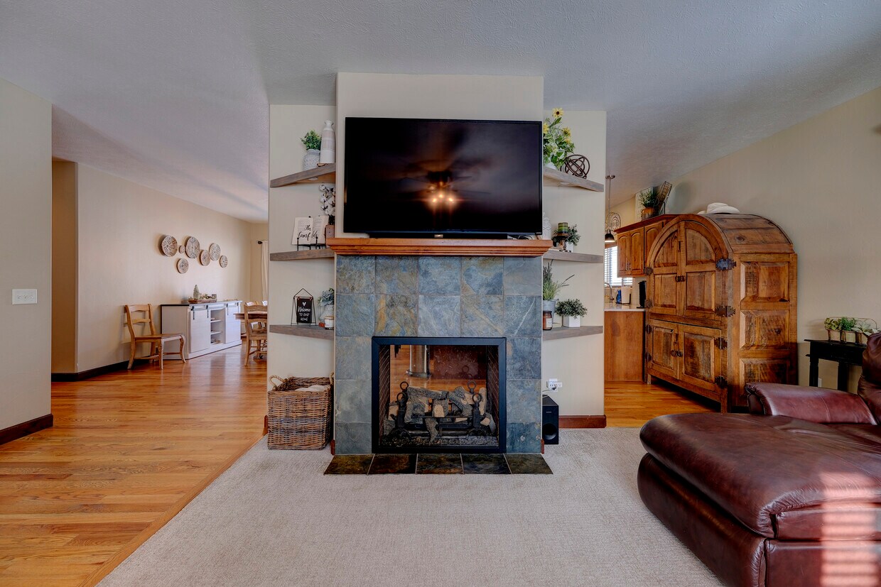 423 Shadow Ridge Blvd, Sheridan, WY 82801 House Rental in Sheridan