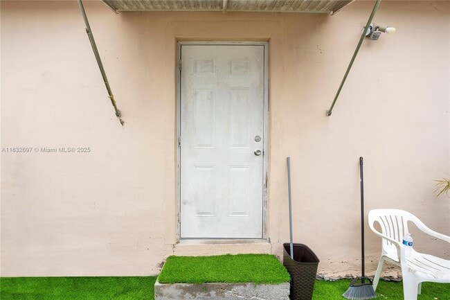 Building Photo - 20200 SW 117th Ave