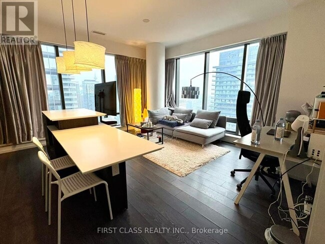 Building Photo - 5 St Joseph St