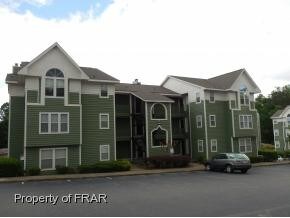 Building Photo - 979 Stewarts Creek Dr
