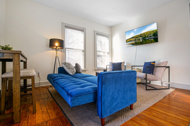 Foto del edificio - 1848 E 89th St