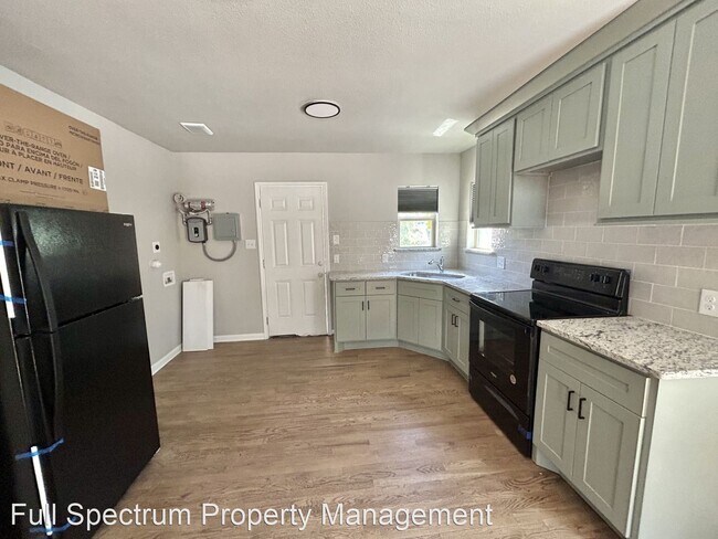 Building Photo - 2 br, 1 bath House - 534 W. Olmos Dr.
