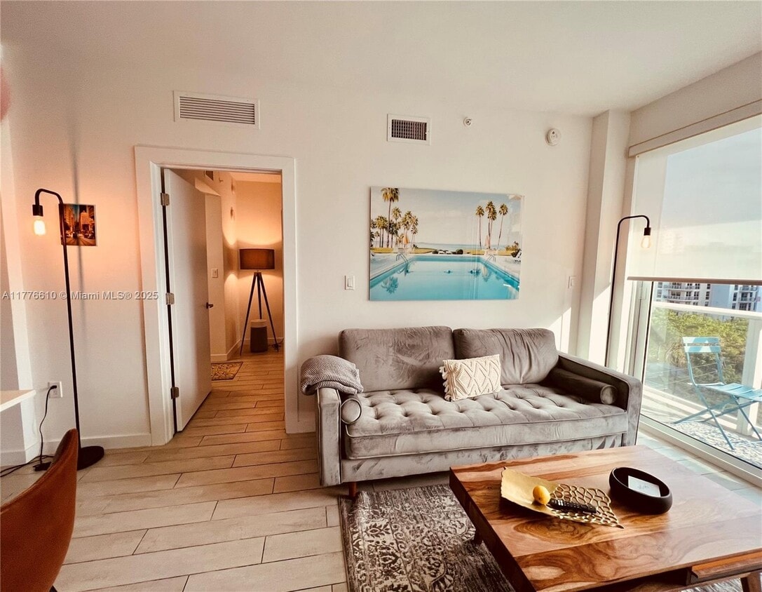 Photo - 321 Northeast 26th Street Apt #709, Miami, FL 33137 - 1 BR 1 BA condo