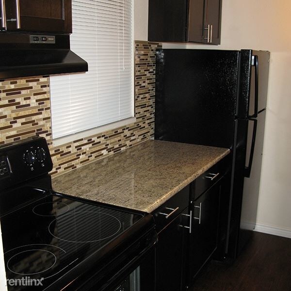 Primary Photo - 1 br, 1 bath Apartment - 1360 Williams St