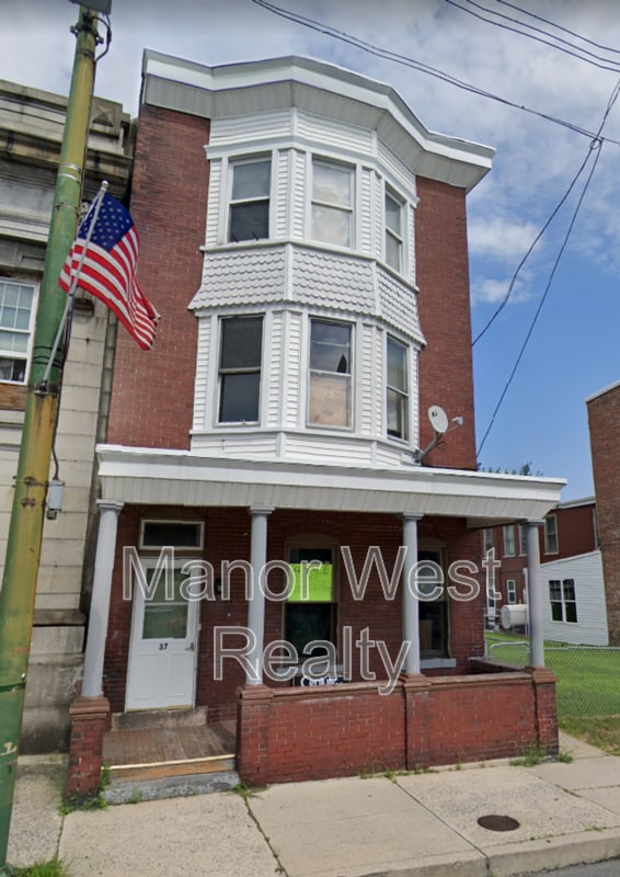 Building Photo - 37 N 2nd St