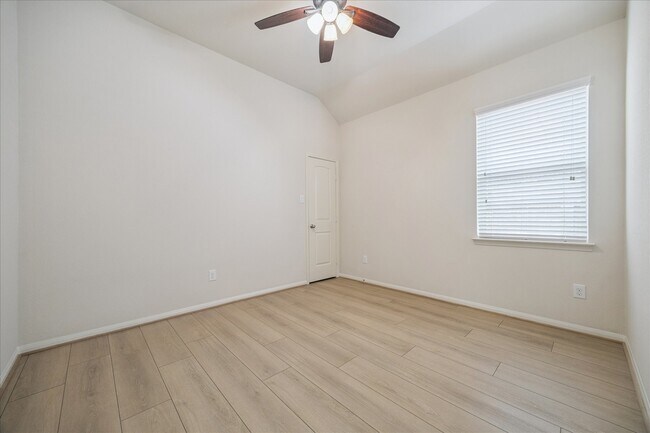 Building Photo - 10914 Visconti Ct