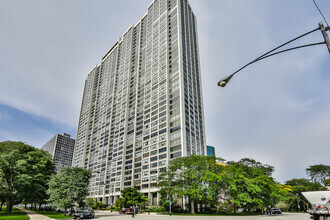 Building Photo - 2800 N Lake Shore Dr