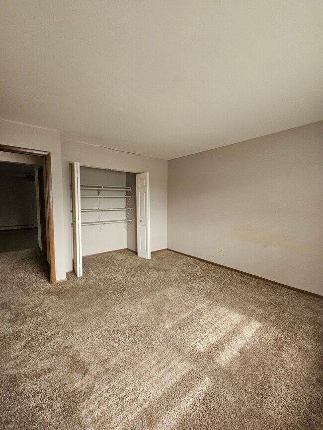 Foto del edificio - 1450 Getzelman Dr