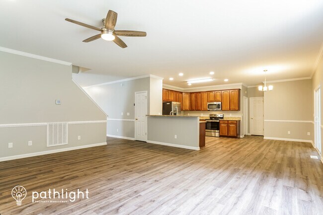 Building Photo - 121 Hollow Court, Garner, NC, 27529