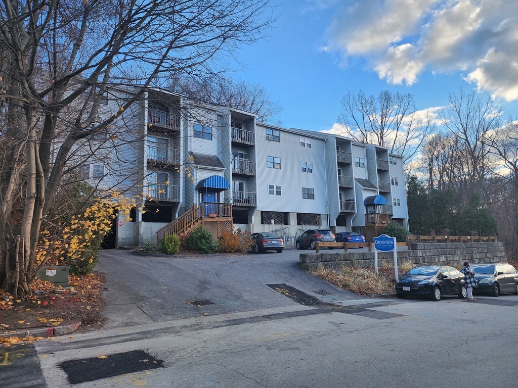 Foto principal - 199 Perry Ave