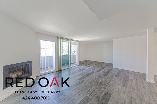 Building Photo - 8309 Cedros Ave