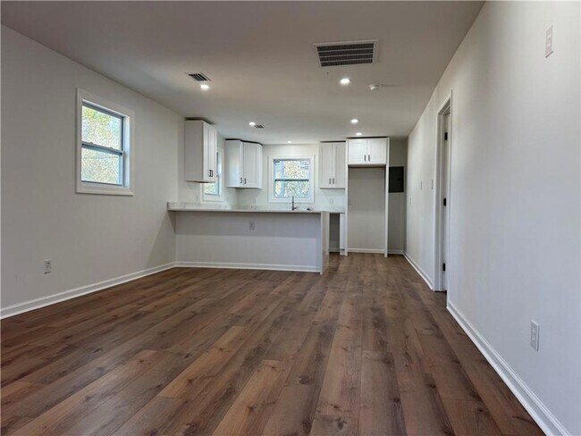 Foto del edificio - 1625 Myers Rd