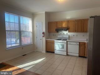 Building Photo - 15 Fountayne Ct