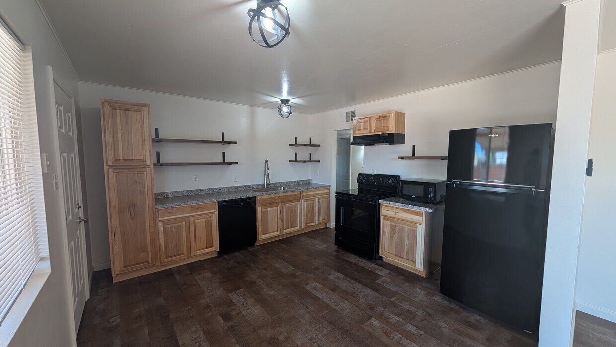 Photo - 1812 S Hardy Dr (Tempe, AZ)