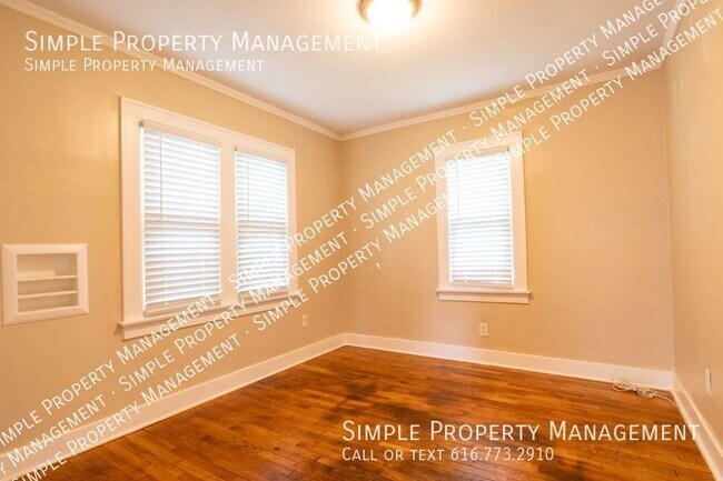 Building Photo - Beautiful 2 bed, 2 bath close to downtown!