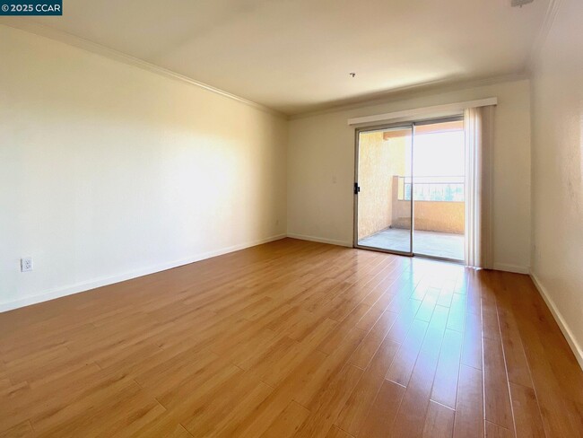 Building Photo - 735 Watson Canyon Ct