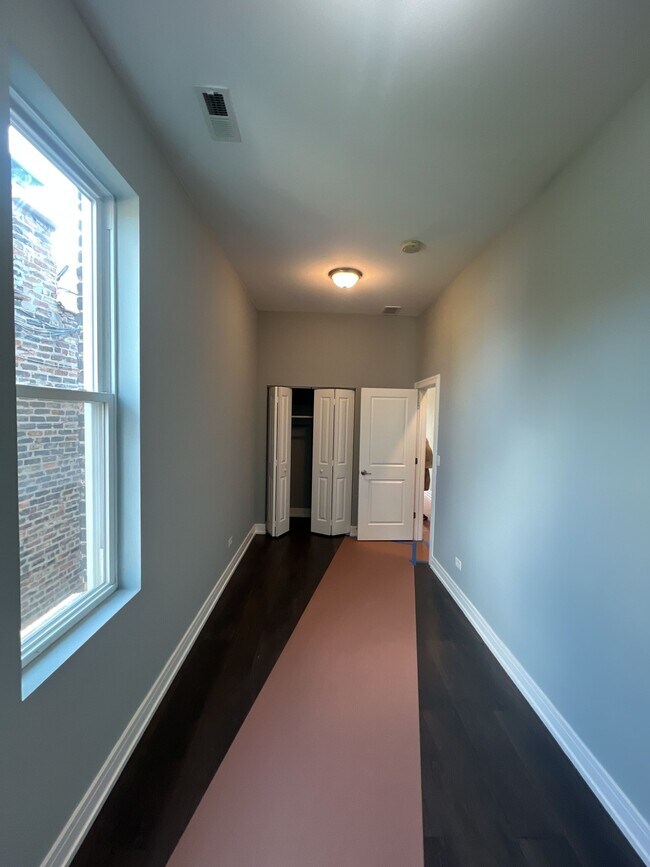 Foto del edificio - 1307 S Kedzie Ave