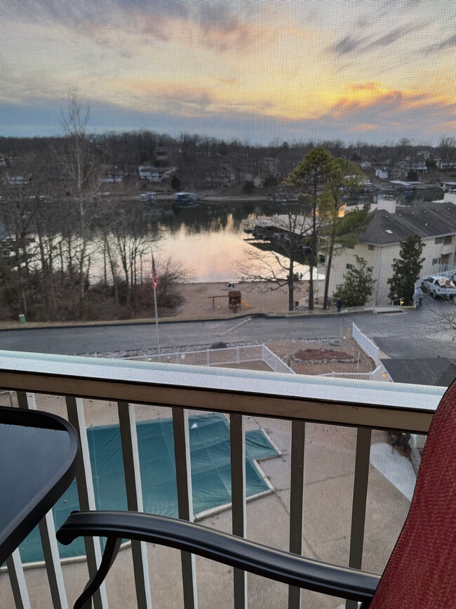 Building Photo - 1481 Ledges Dr