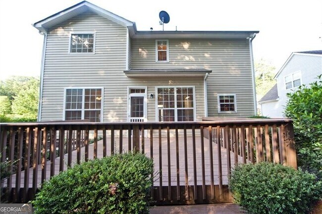 Building Photo - 1170 Rhyne Chase
